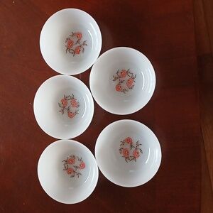 Set Of 5 Anchor Hocking Fire-King Fleurette Pattern Fruit Dessert Bowls 4.5”